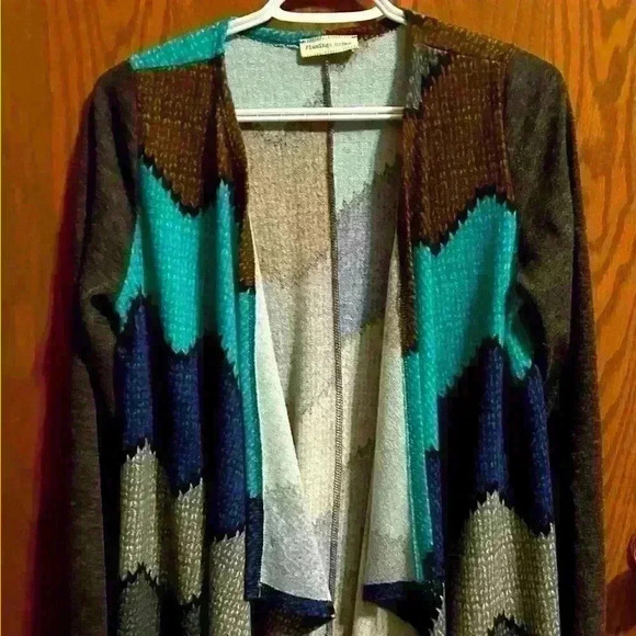 Stunning country style cardigan  by Flamingo Urban size large - Picture 1 of 3